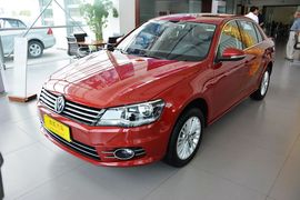 2014款大众宝来1.6L自动豪华型