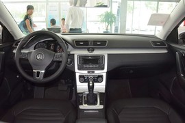 2013款大众迈腾1.8TSI DSG领先型