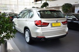 2014款宝马X5 xDrive35i豪华型
