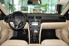 2014款大众帕萨特2.0TSI DSG御尊版