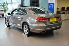 2014款大众帕萨特2.0TSI DSG御尊版