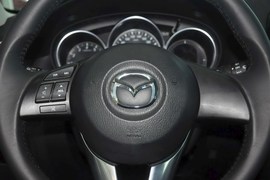 2013款马自达CX-5 2.0L AT四驱精英型
