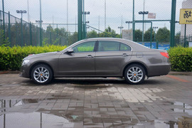 2015款红旗H7 3.0L尊贵型