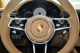 2014款保时捷Macan S 3.0T
