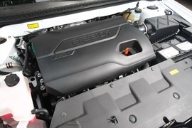 2014款吉利新帝豪试驾