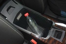 2014款凯迪拉克XTS 28T(2.0T)手自一体豪华型