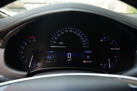 2014款凯迪拉克XTS 28T(2.0T)手自一体豪华型