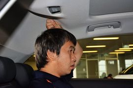 后排头部空间