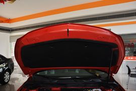 2014款雪佛兰迈锐宝2.0L手自一体豪华版50周年纪念版