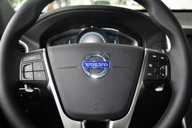 2015款沃尔沃XC60 3.0T T6智逸版