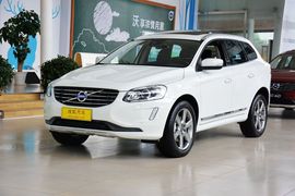 2015款沃尔沃XC60 3.0T T6智逸版