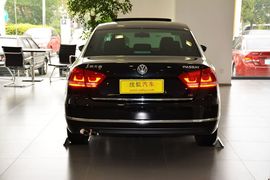 2014款大众帕萨特1.8TSI DSG至尊版