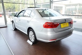2013款大众朗逸1.6L手动舒适版 改款