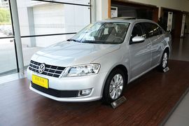 2013款大众朗逸1.6L手动舒适版 改款
