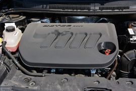 2014款吉利新金刚1.5L手动精英型