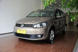 2015款大众途安1.4T自动舒适版5座
