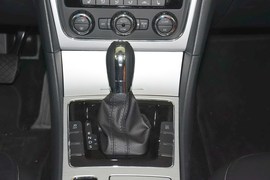 2015款大众帕萨特1.8TSI DSG 30周年纪念版