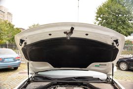 2013款英菲尼迪Q70L 2.5L豪华版