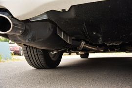 2013款英菲尼迪Q70L 2.5L豪华版