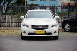 2013款英菲尼迪Q70L 2.5L豪华版