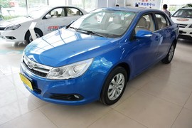 2014款比亚迪速锐1.5TID自动豪华型