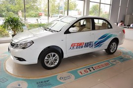 2014款比亚迪F3 1.5L手动豪华型