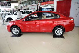2013款中华H330 1.5L手动豪华型