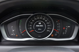 2015款沃尔沃XC60 2.0T T5智逸版