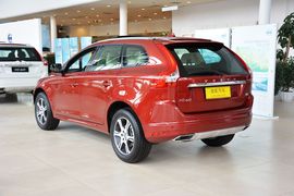 2015款沃尔沃XC60 2.0T T5智逸版