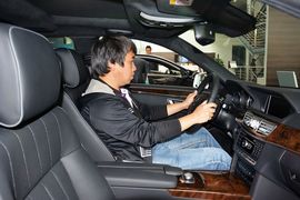 2015款奔驰E260L运动豪华型