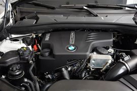 2014款宝马X1 xDrive28i X设计套装