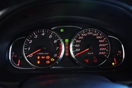 2014款马自达6 2.0L手自一体经典型