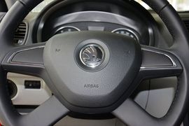 2014款斯柯达晶锐1.4L手动晶灵版