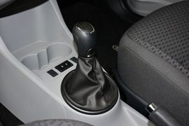 2014款斯柯达晶锐1.4L手动晶灵版