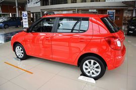 2014款斯柯达晶锐1.4L手动晶灵版