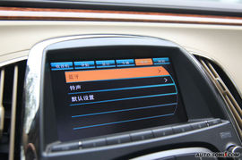 2009款上海通用别克新君越试驾
