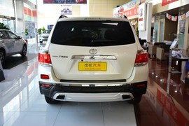 2013款丰田汉兰达2.7L两驱5座紫金版