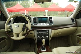 日产天籁3.5L XV VIP至尊版