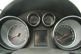 2009款别克新君威1.6T精英运动版
