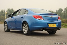 2009款别克新君威1.6T精英运动版