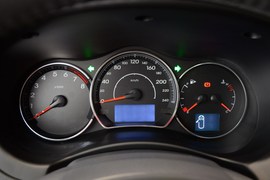 2014款雷诺科雷傲2.0L两驱标准版 改款
