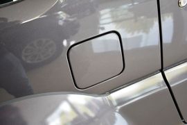 2014款铃木吉姆尼1.3L四驱手动