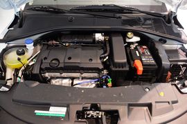 2014款标致301 1.6L手动舒适版