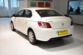 2014款标致301 1.6L手动舒适版