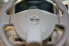 2014款日产NV200 1.6L手动尊享型 国五