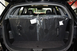 2013款起亚索兰托2.4L汽油四驱豪华版7座