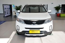 2013款起亚索兰托2.4L汽油四驱豪华版7座