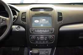 2013款起亚索兰托2.4L汽油四驱豪华版7座