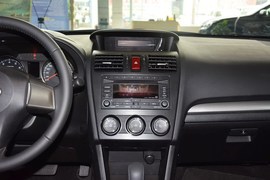 2014款斯巴鲁XV 2.0L自动舒适版