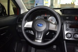2014款斯巴鲁XV 2.0L自动舒适版